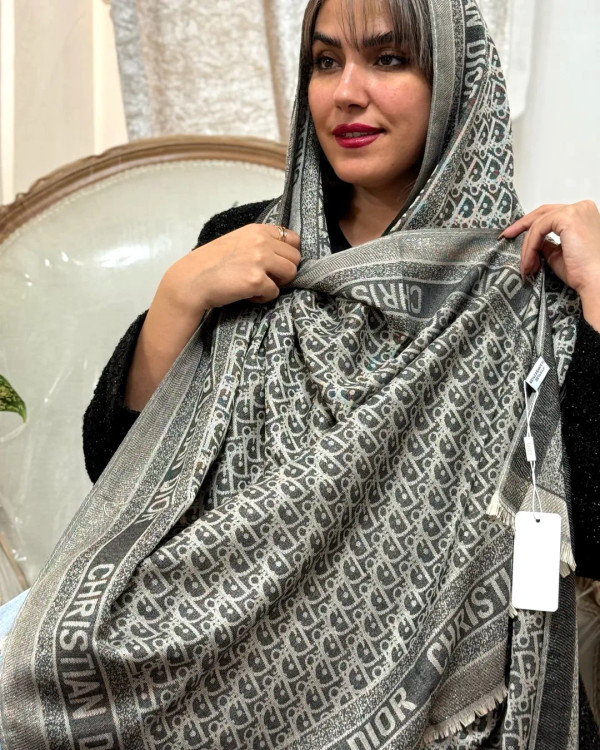 شال دیور خوش رنگ و زیبا