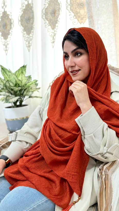 شال پلیسه ریز آجری زیبا