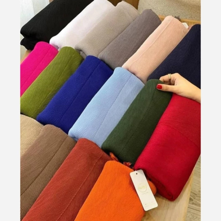 شال پلیسه خوش رنگ تیغ ماهی وارداتی