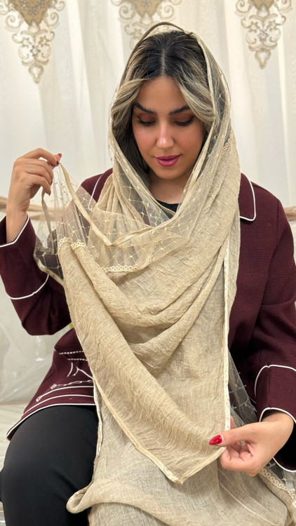 خرید شال توری دو جنس | ترکیب توری و نخی چروک