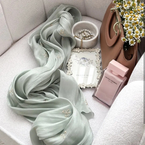 شال طرح پاپیونی ابریشم وارداتی