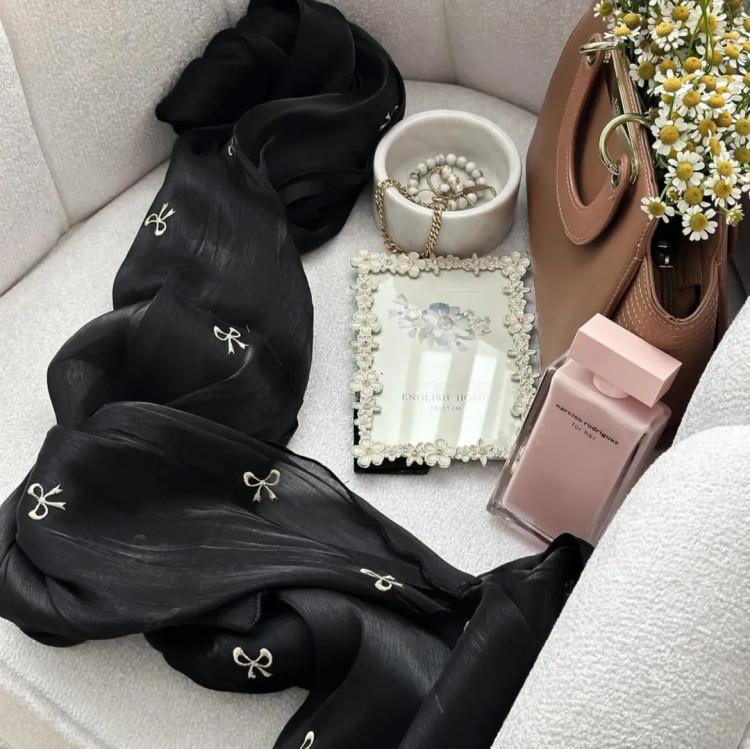 شال طرح پاپیونی ابریشم وارداتی