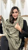 شال نخی فلورانس چهار فصل وارداتی با بافت سبک و مناسب استایل روزمره.